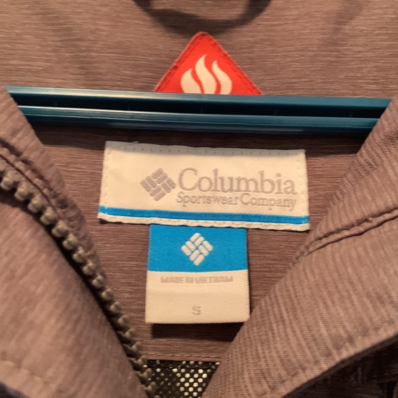 Columbia Carson’s Pass hip length winter coat - Picture 3 of 5